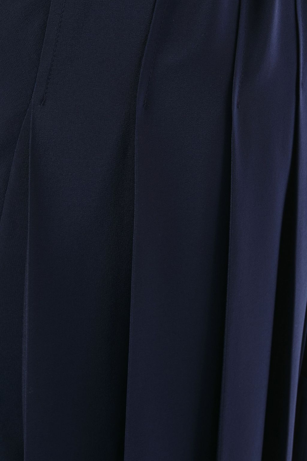 CHLOÉ Asymmetric pleated silk-crepe skirt