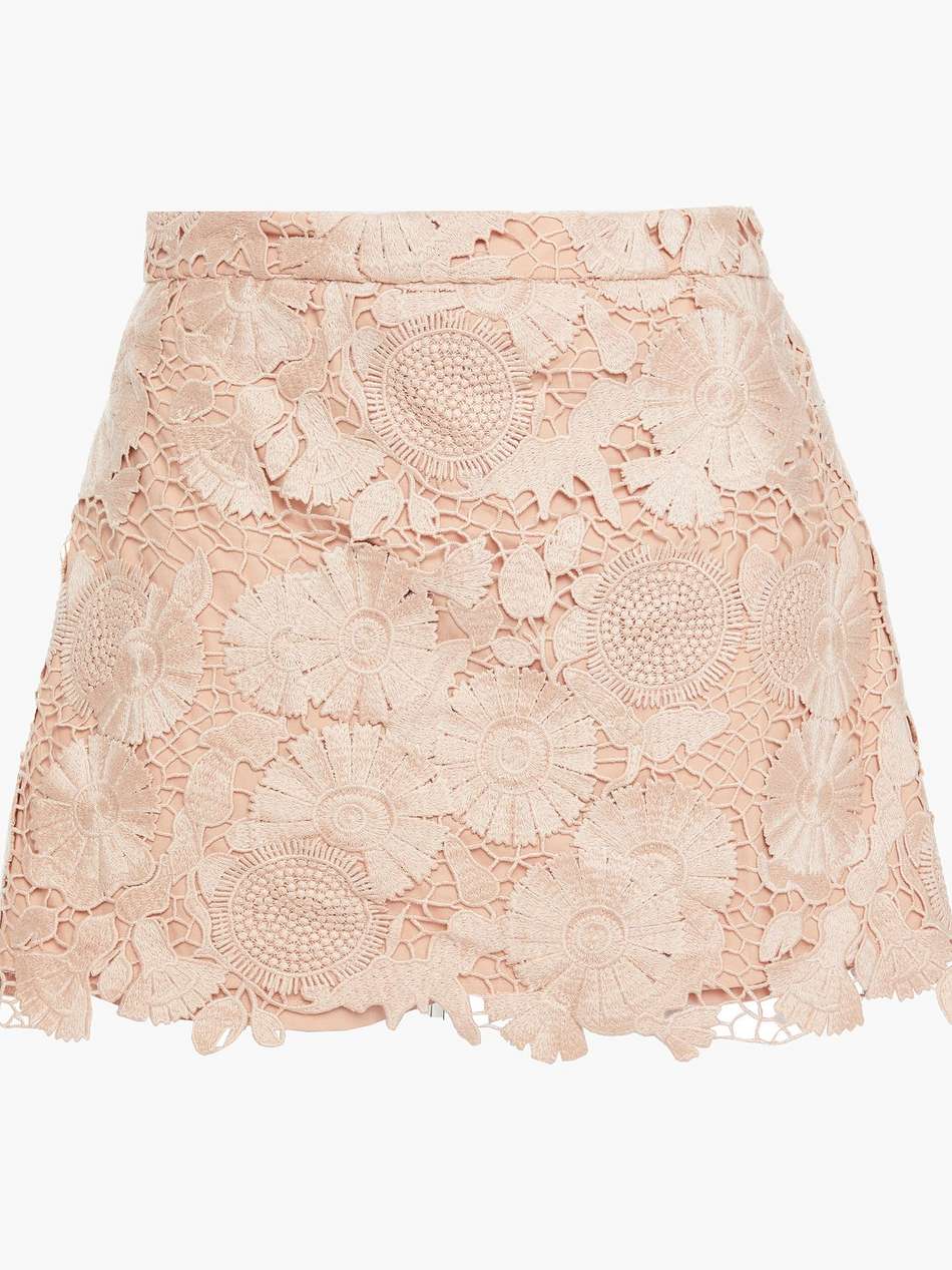 skirt-effect macramé lace shorts