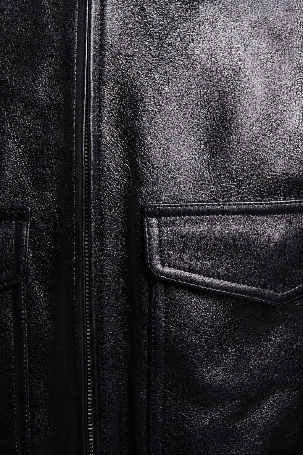 SANDRO Jacke aus strukturiertem Leder mit Shearling-Besatz