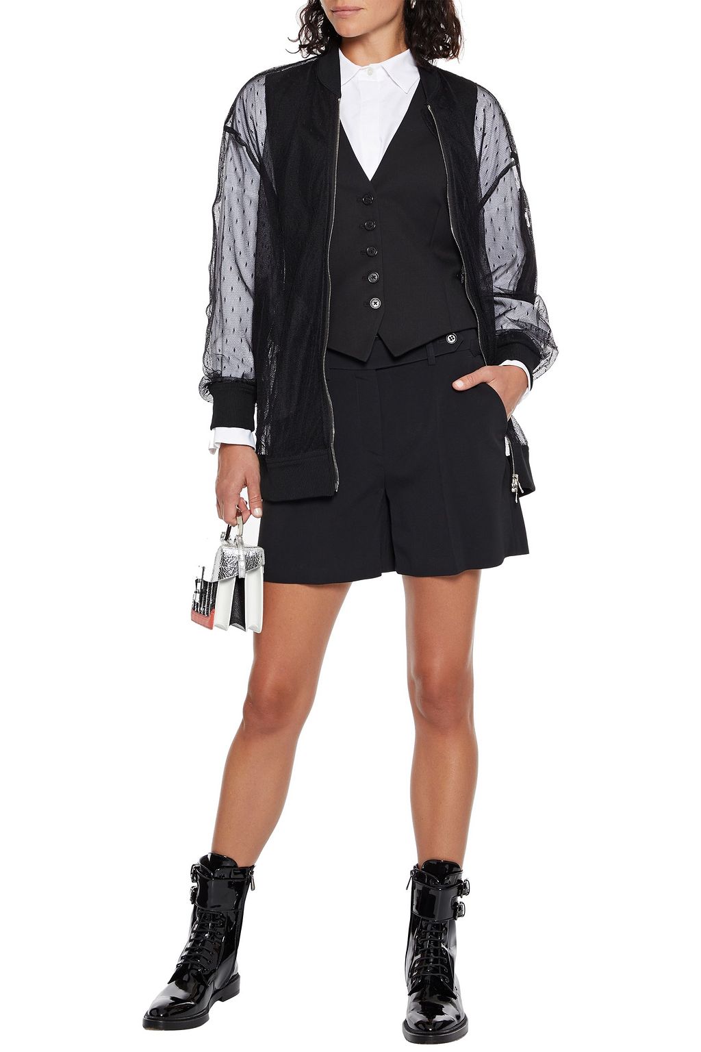 REDVALENTINO شورت من الكريب