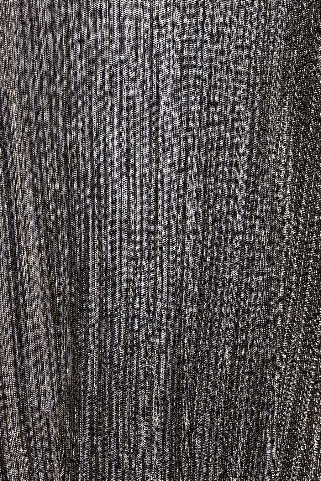 L'AGENCE メタリックプリーツ入りメッシュ タートルネックトップス