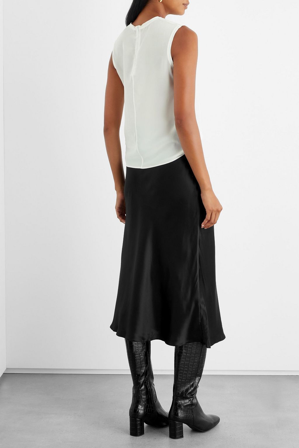 IRIS & INK Angélique organic silk-charmeuse top