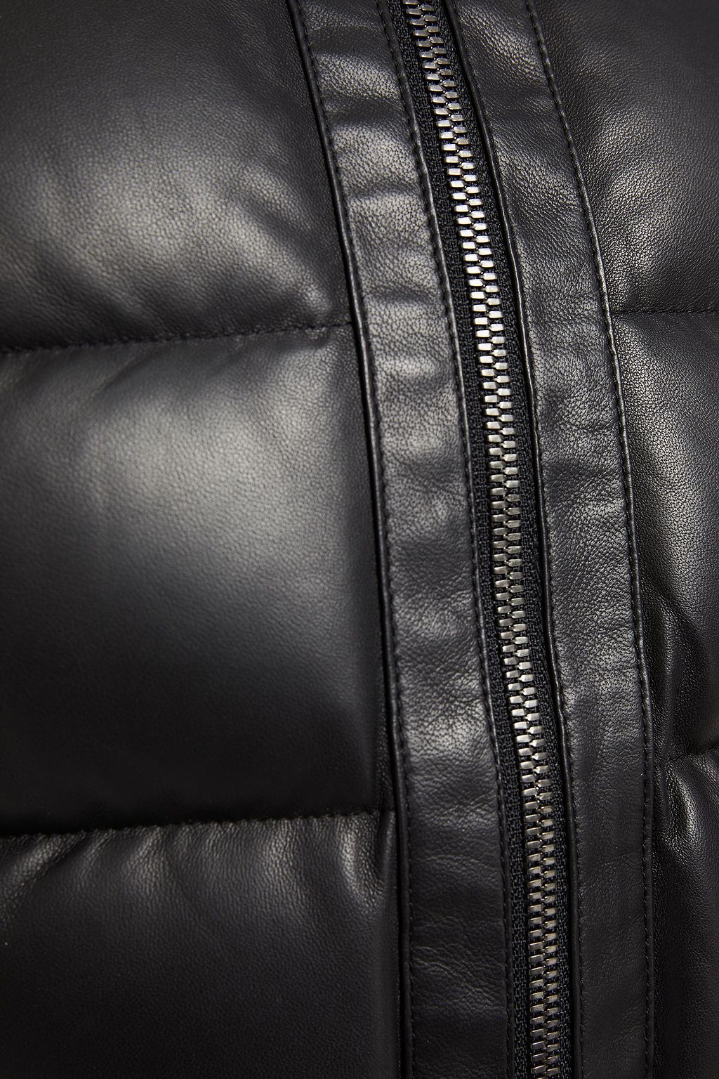 BOGNER キルティングレザー フード付きダウンジャケット