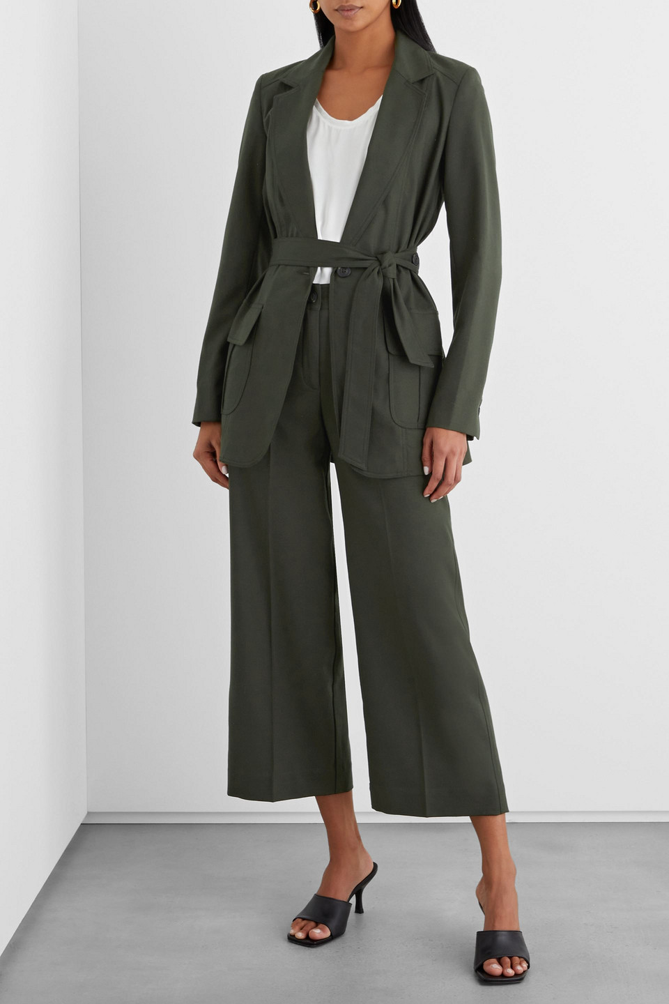 Iris & Ink Danielle Cropped Twill Straight-leg Trousers In Forest Green