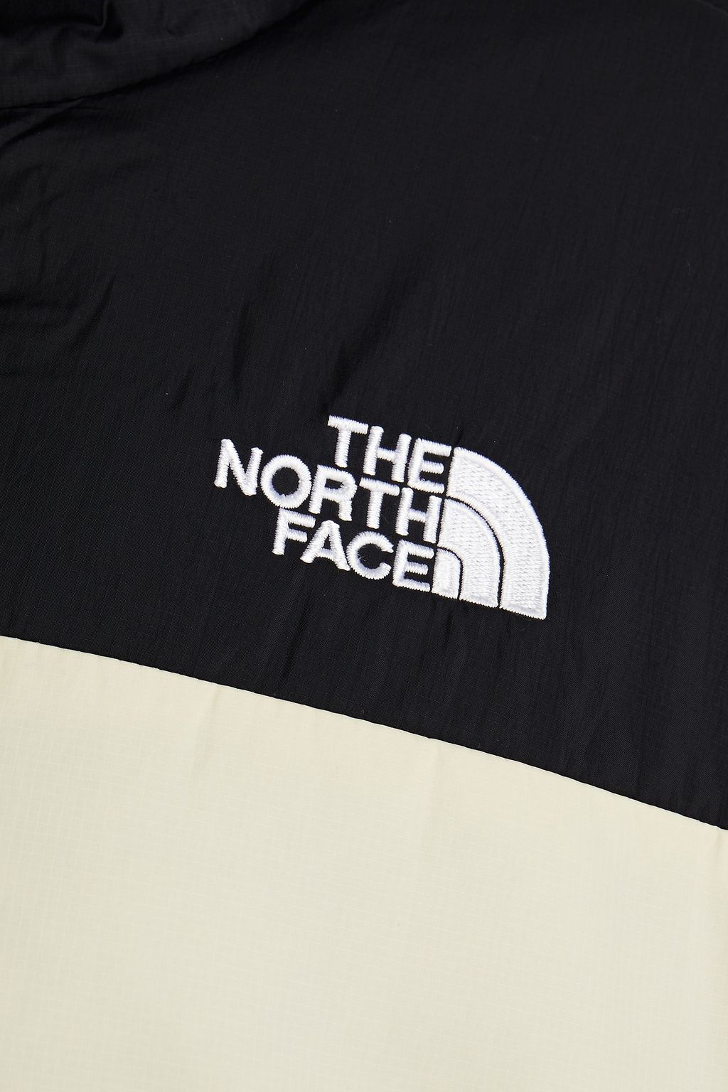 THE NORTH FACE Embroidered two-tone shell jacket