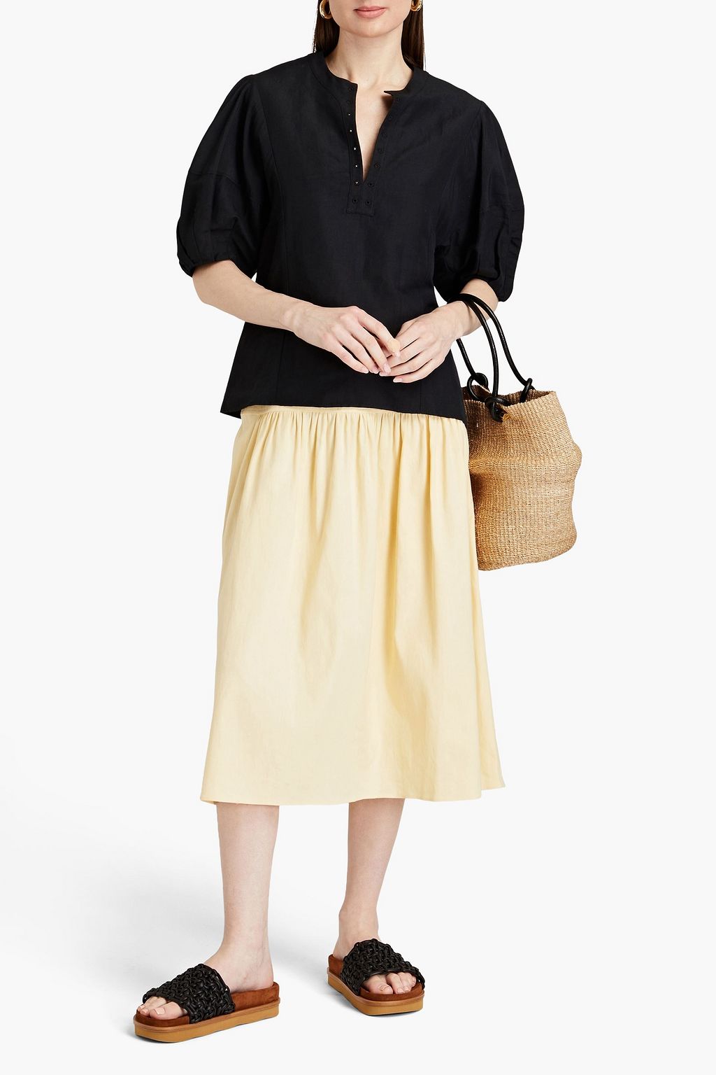 CHLOÉ Gathered linen and silk-blend top