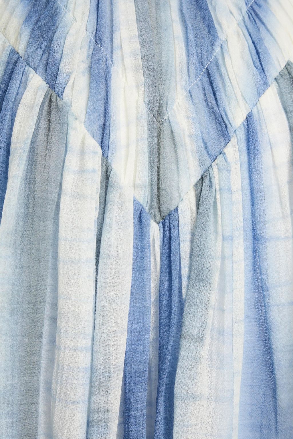 CHLOÉ بلوزة مصنوعة من صوف رقيق ومزينة بطبعة التاي داي وبكشاكش