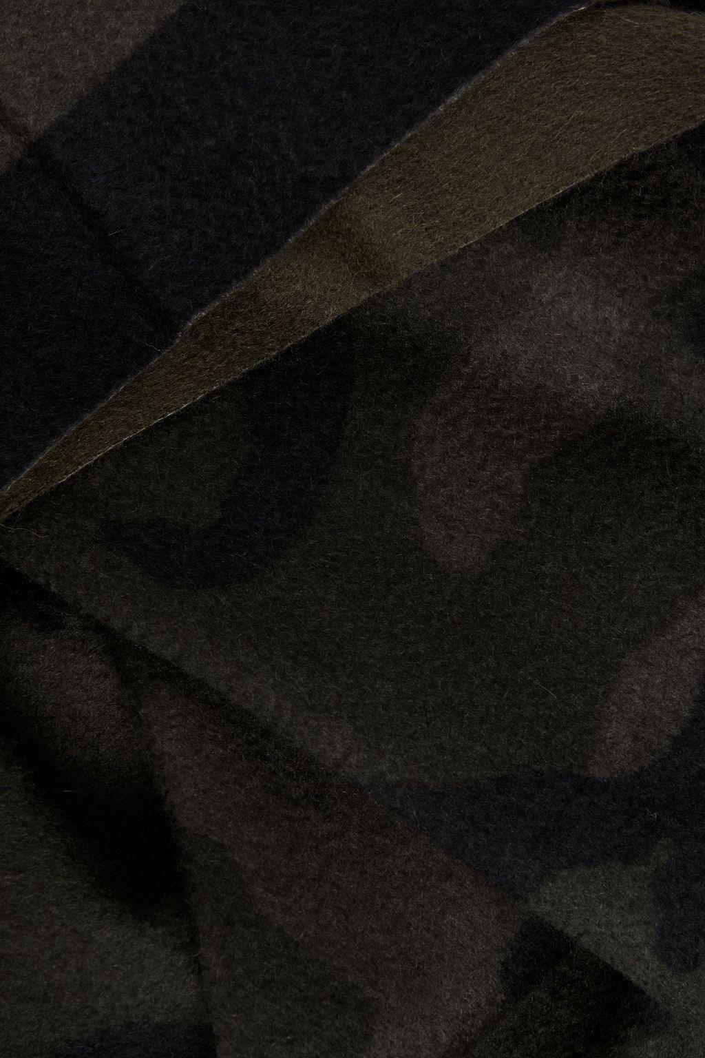 VALENTINO GARAVANI Printed cashmere-felt scarf