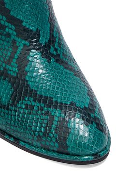 stuart weitzman kiandra boot