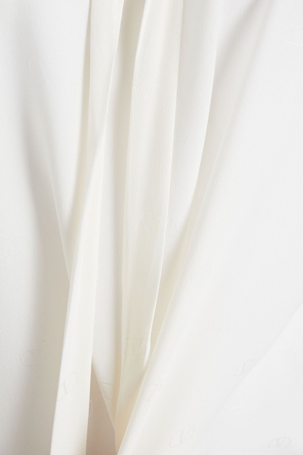 VALENTINO GARAVANI Pussy-bow silk-jacquard blouse