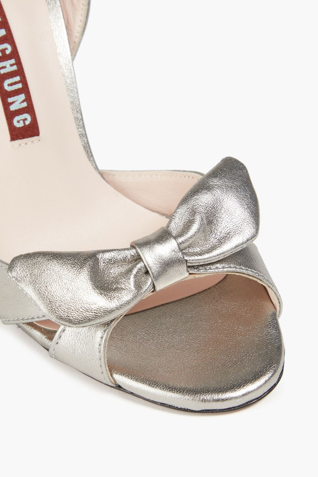 ALEXACHUNG Embellished metallic leather sandals