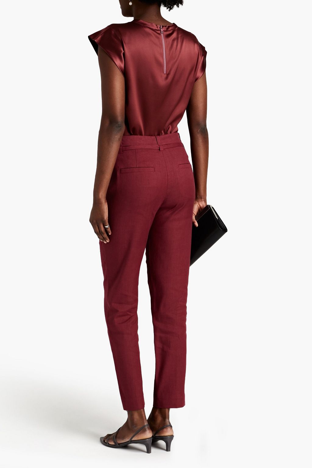 BRUNELLO CUCINELLI Karottenhose aus Twill aus einer Leinenmischung mit Verzierung und Gürtel