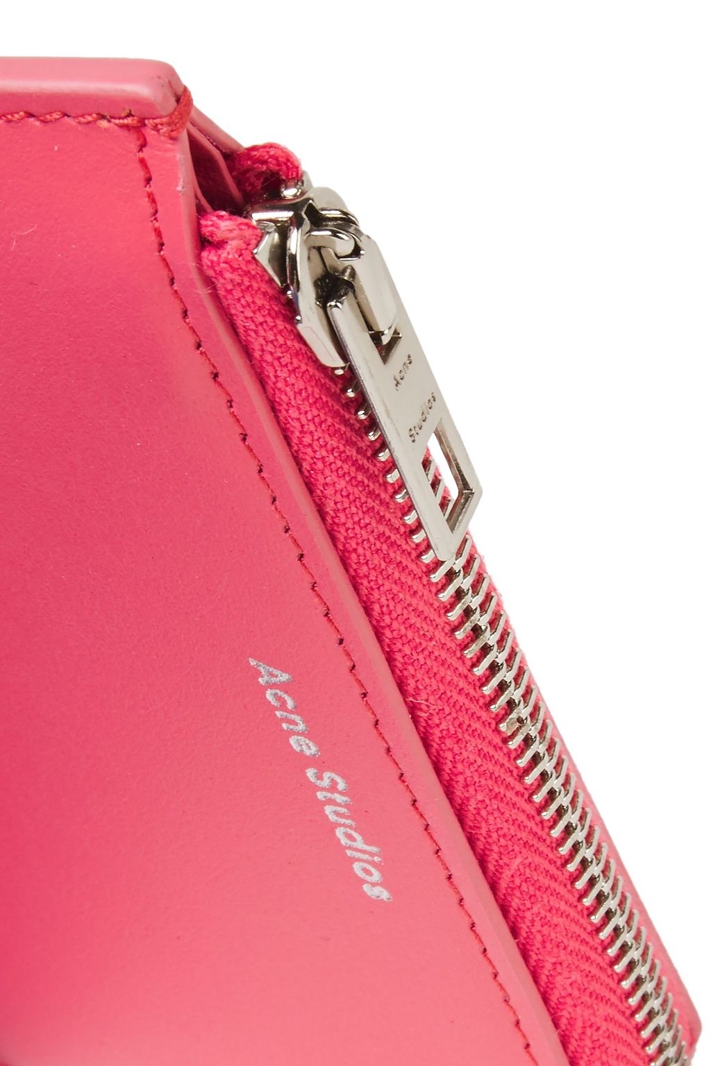 ACNE STUDIOS Leather pouch
