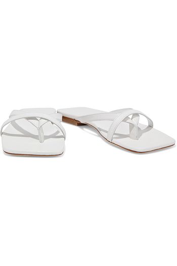 outnet flat sandals