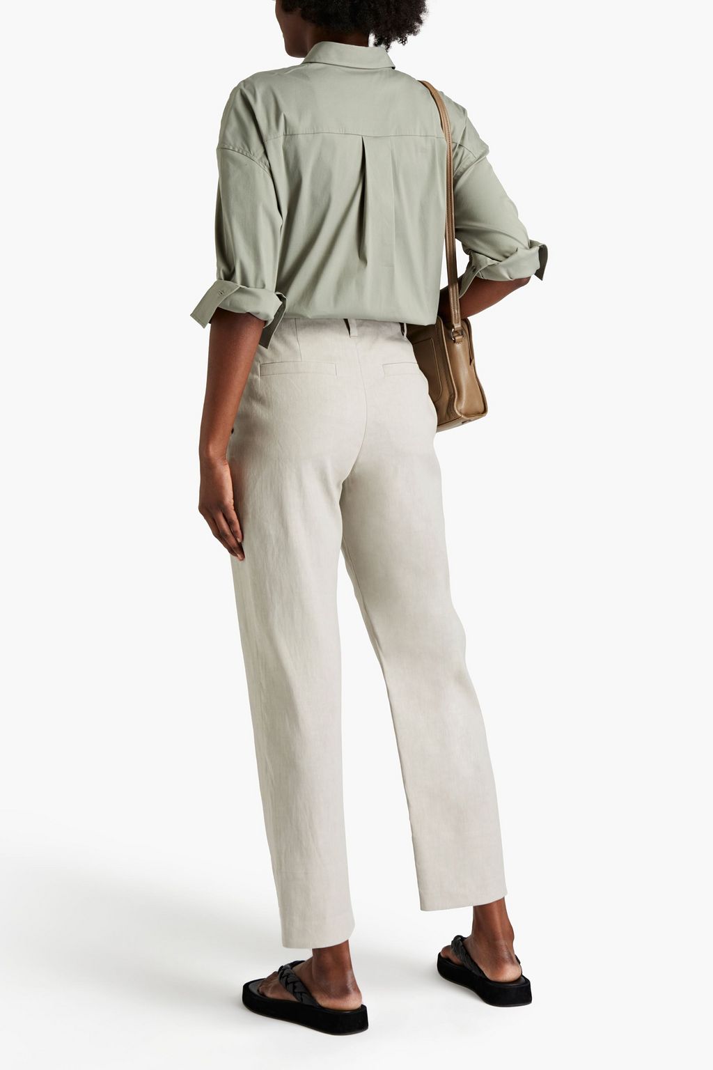BRUNELLO CUCINELLI بنطال بأرجل مستقيمة من التويل ومزيج الكتّان