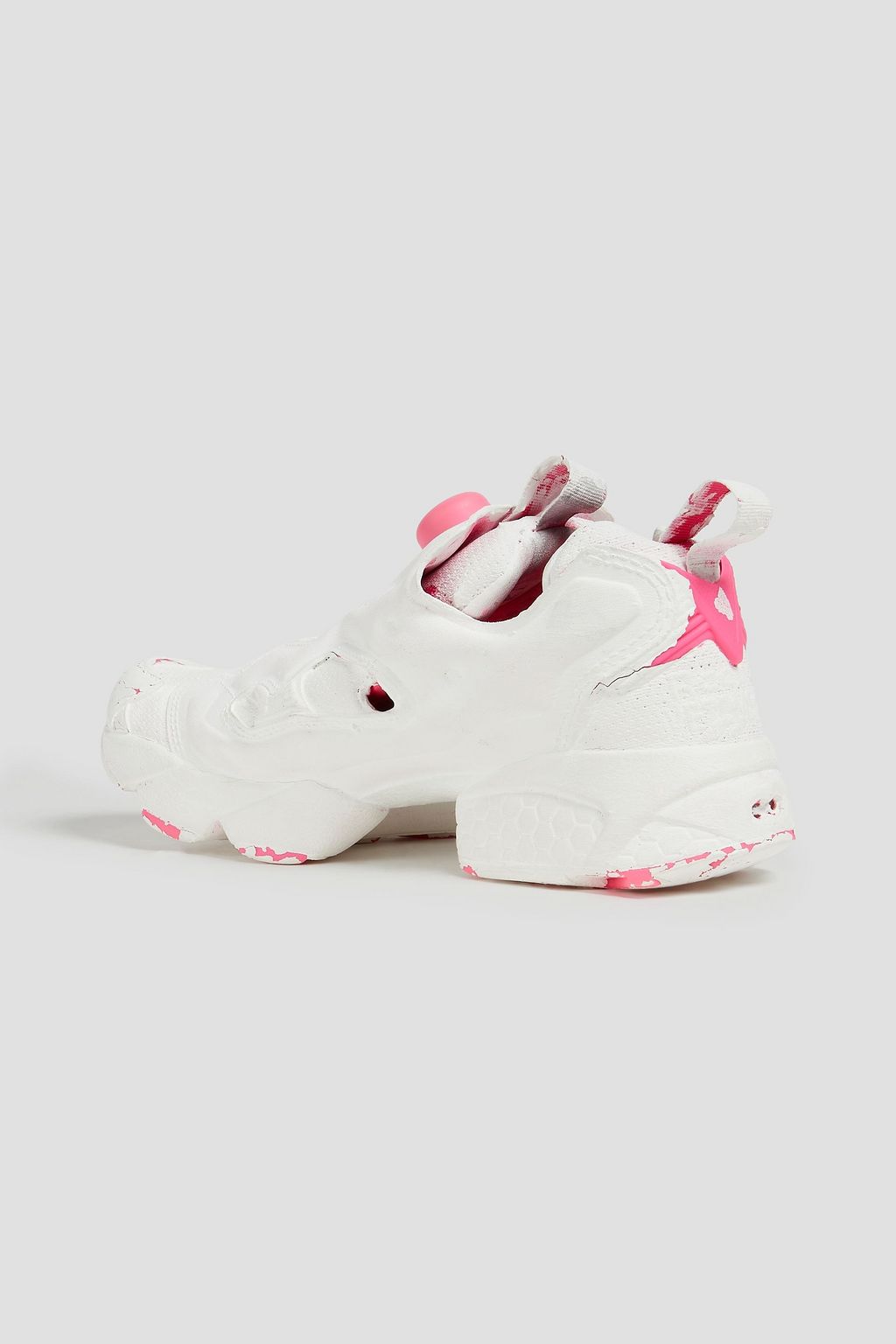 REEBOK x VETEMENTS 코팅 페인트 디테일 우븐 스니커즈