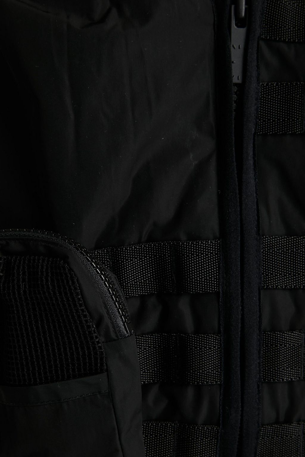 MCQ ALEXANDER MCQUEEN Logo-appliquéd shell waistcoat