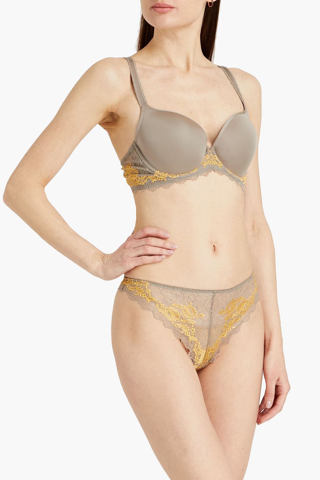 WACOAL Stretch-lace mid-rise thong