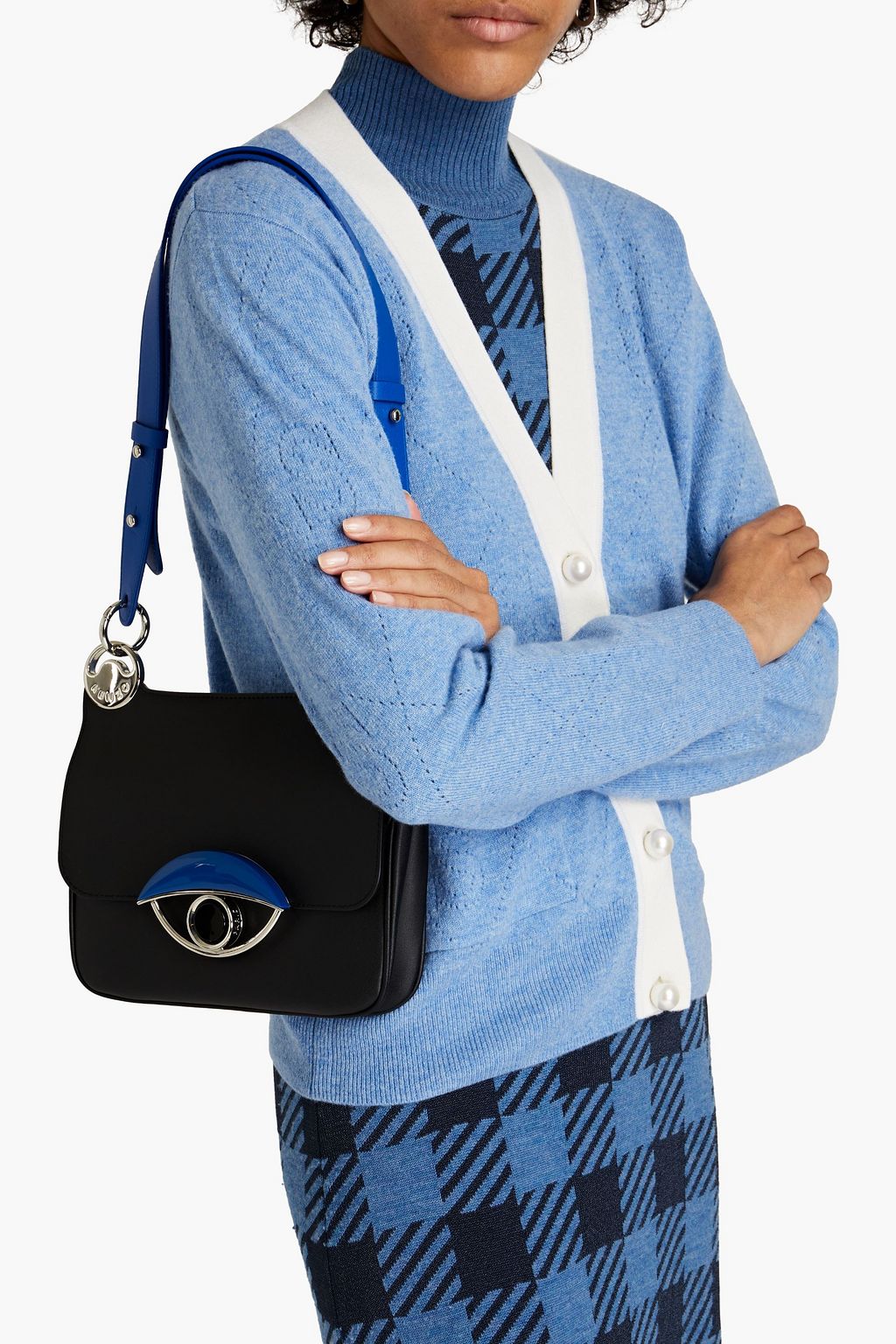 KENZO Schultertasche aus Leder mit Verzierung