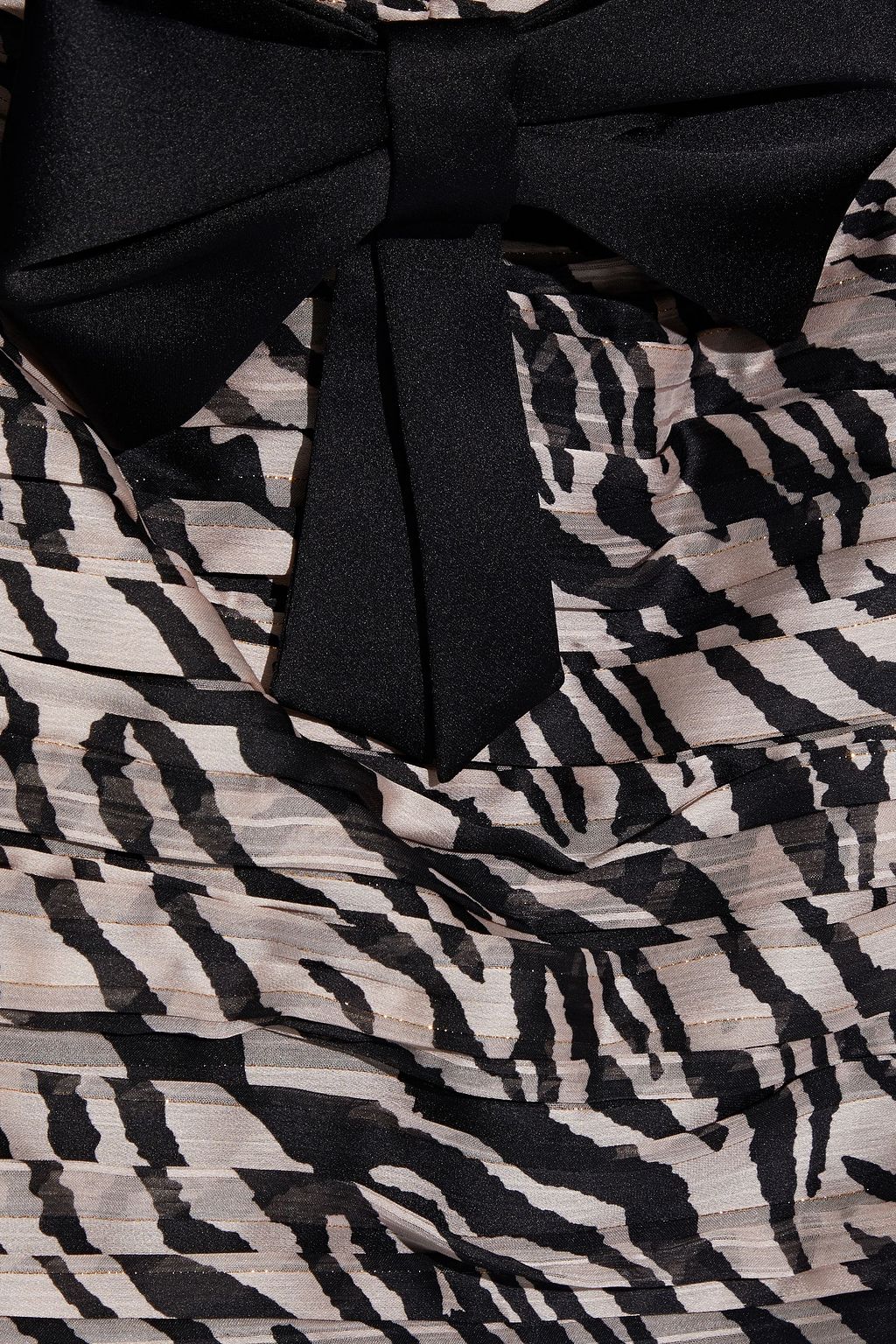RASARIO Minikleid aus Chiffon mit Zebraprint, Metallic-Effekt, Satineinsatz und Schleife