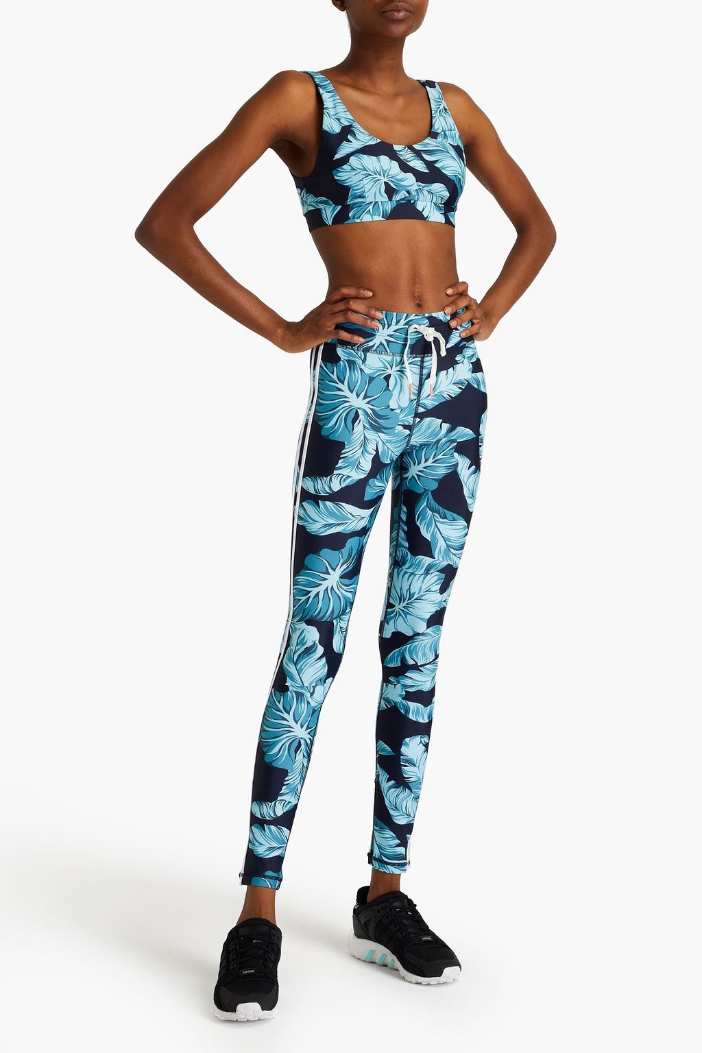 THE UPSIDE Malibu Palm Daisy printed stretch sports bra