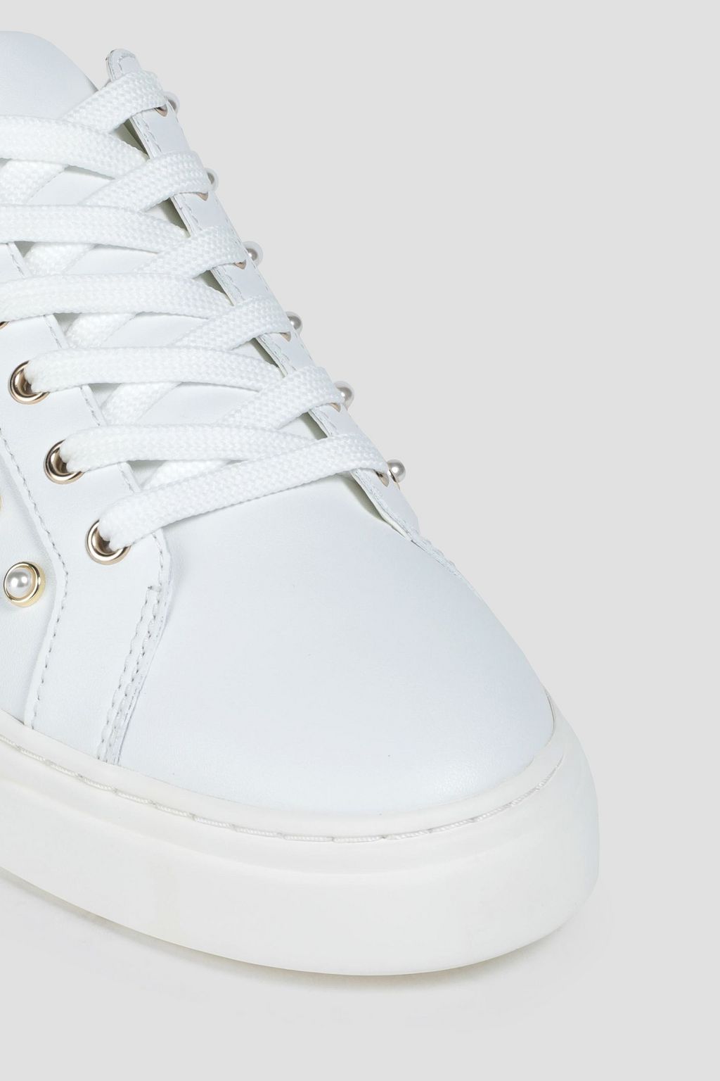 STUART WEITZMAN Tillie faux pearl-embellished leather sneakers