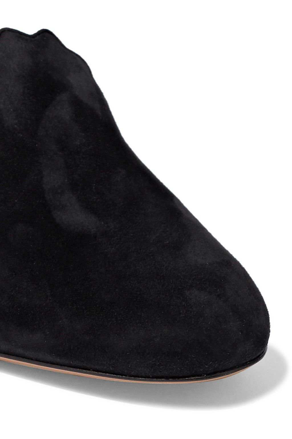 CHLOÉ Scalloped suede pumps