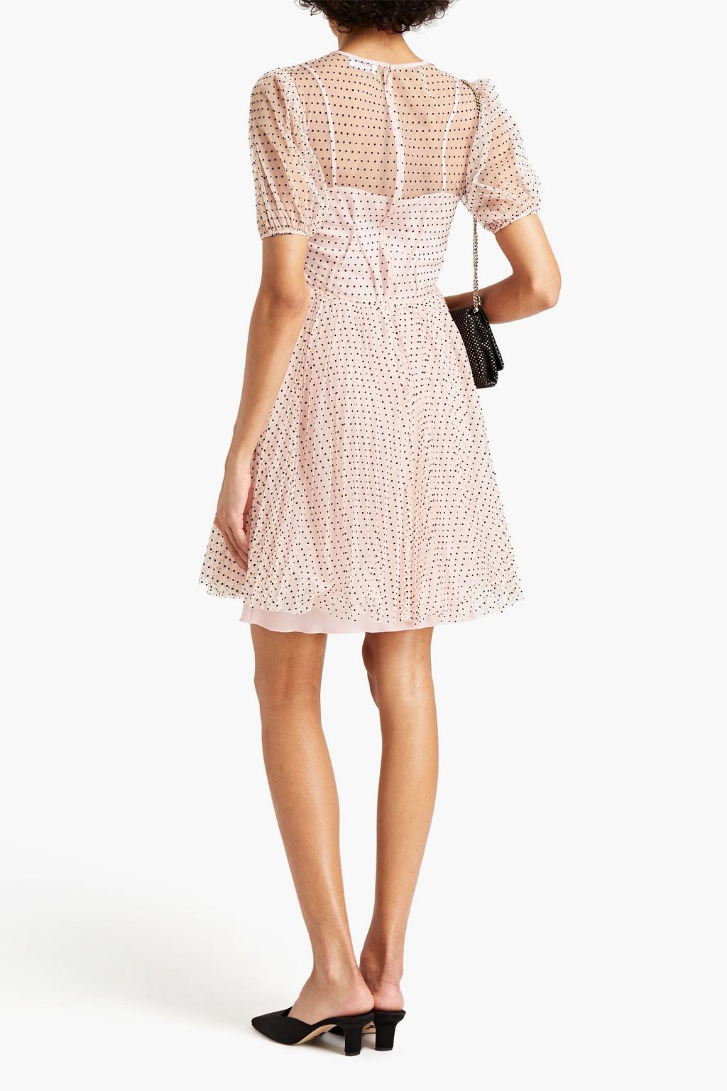 REDVALENTINO فستان قصير مصنوع من التول بنقشات بارزة ومزين بربطة على شكل فراشة