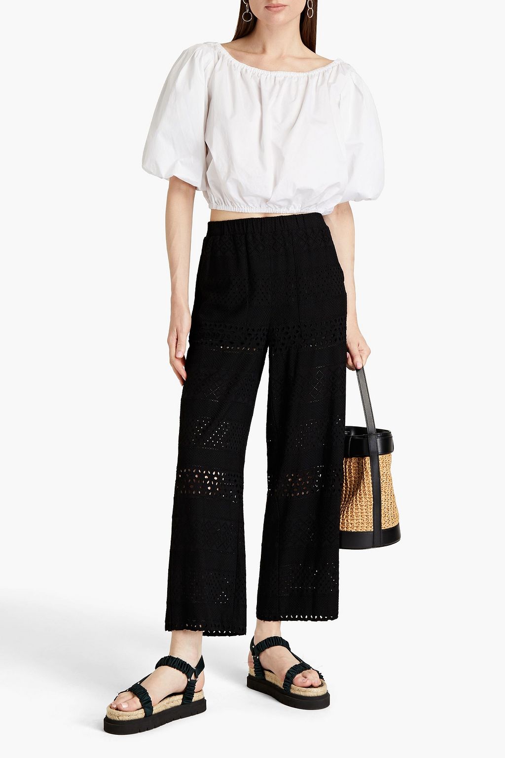 ALICE + OLIVIA Broderie anglaise culottes