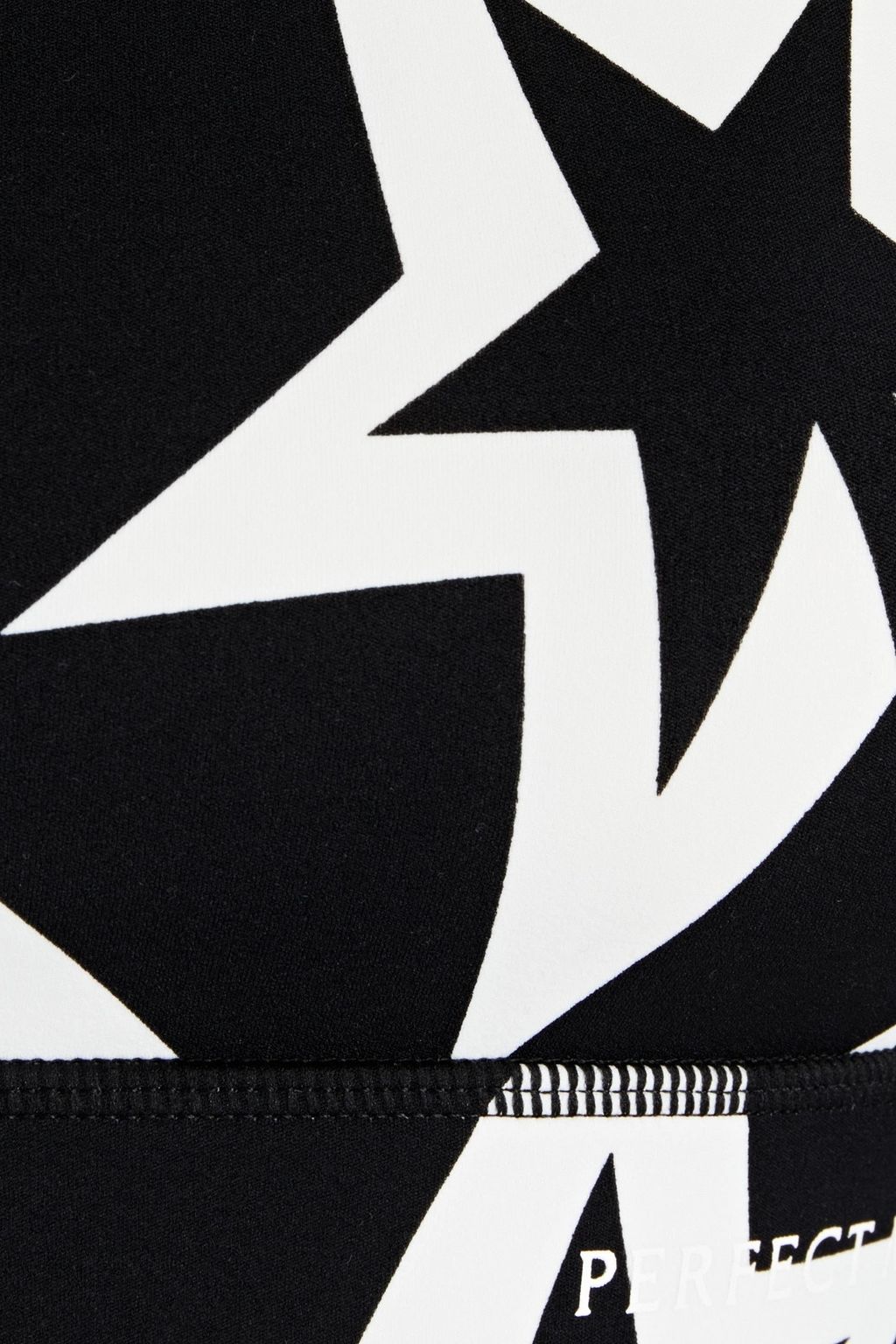 PERFECT MOMENT Printed stretch sports bra
