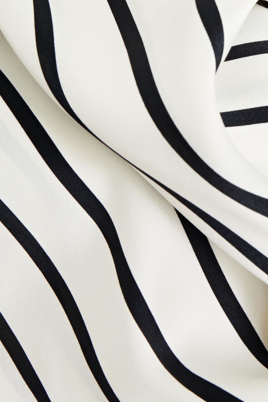 ASCENO The Milan striped silk-satin shirt
