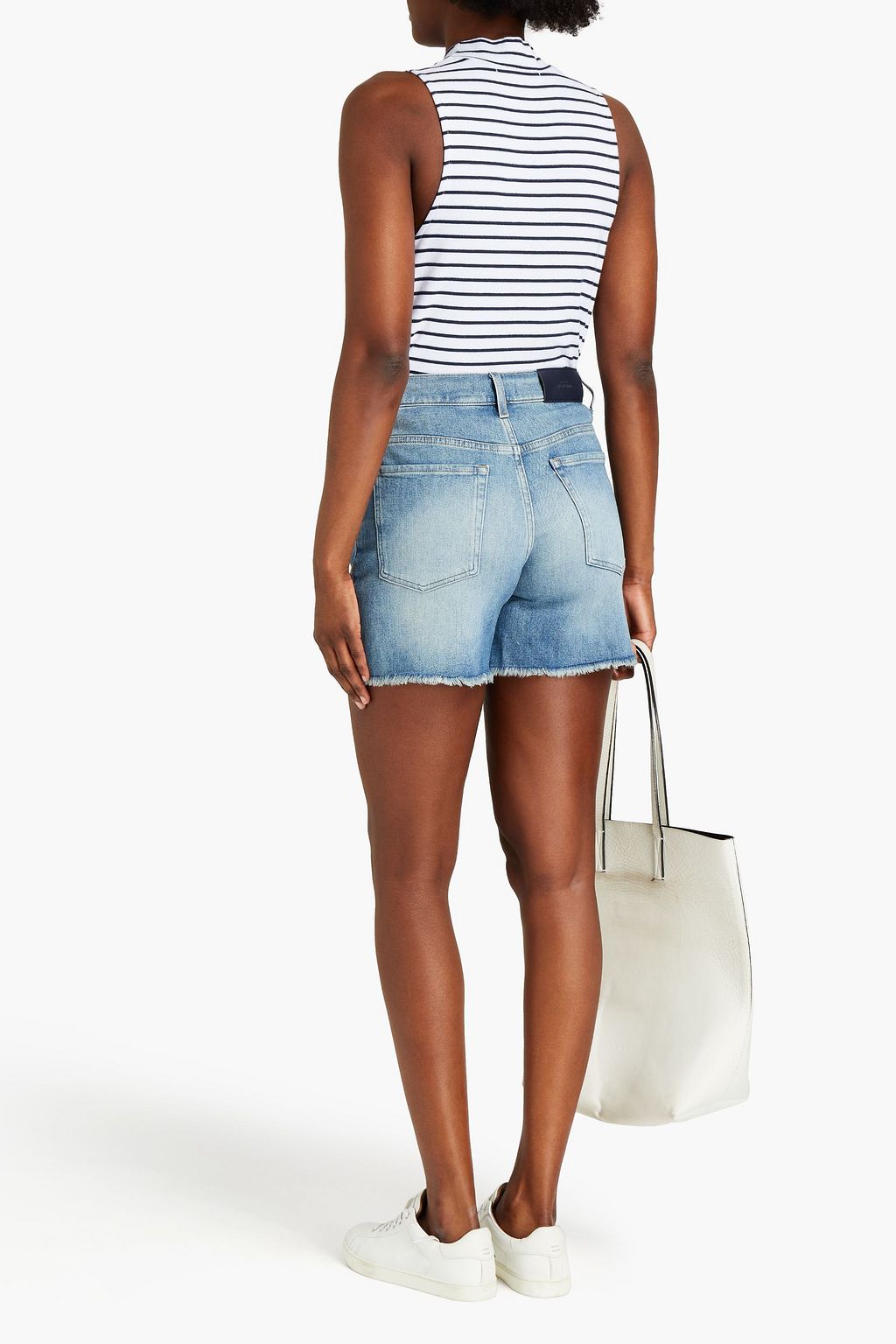 7 FOR ALL MANKIND شورت ’بيلي موست وونتد’ من الجينز بحواف منسّلة