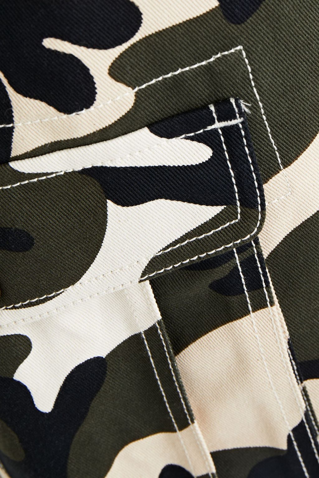 VALENTINO GARAVANI Camouflage-print cotton-twill shorts