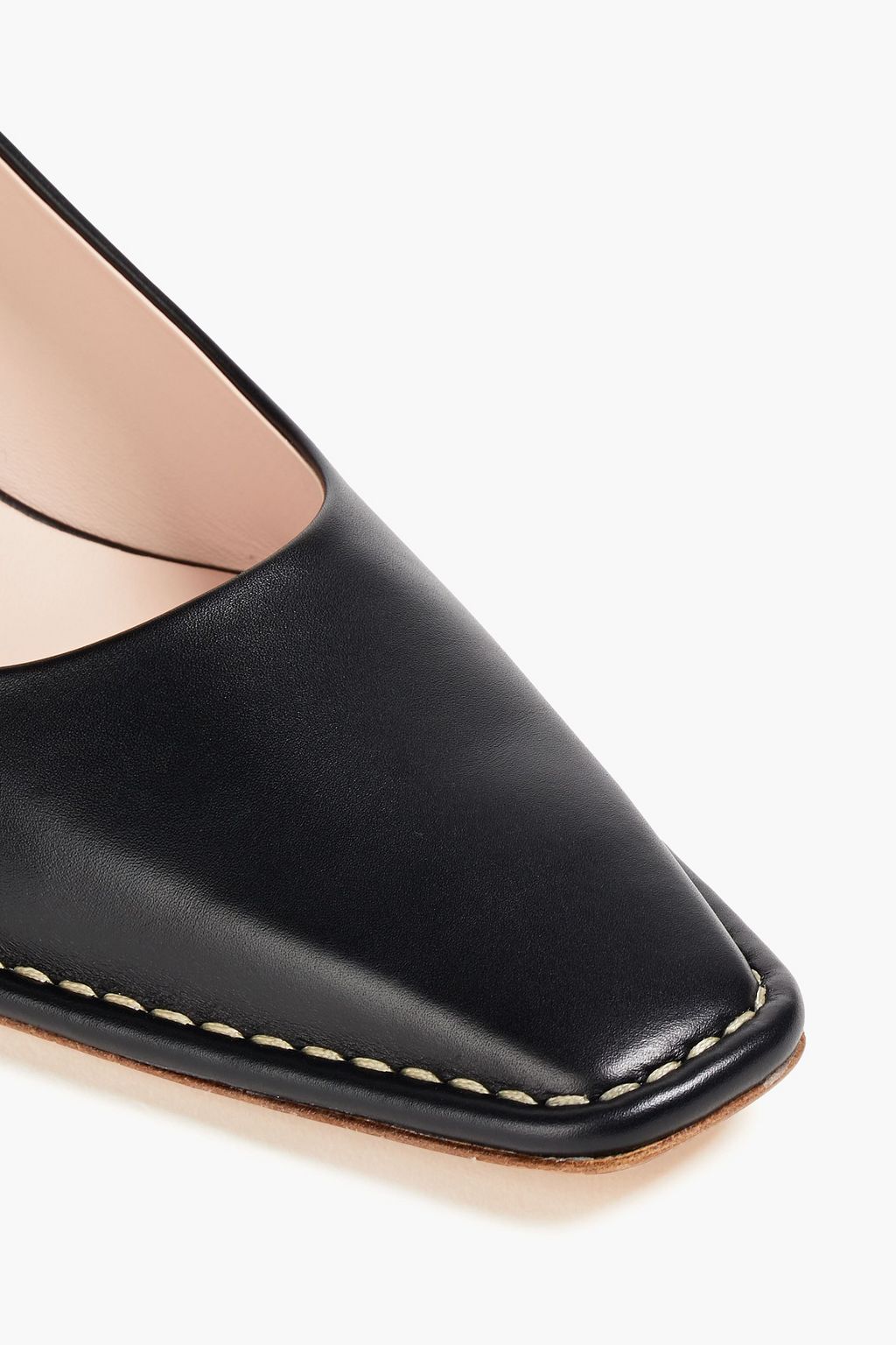 TOD'S حذاء بكعب عالٍ من الجلد