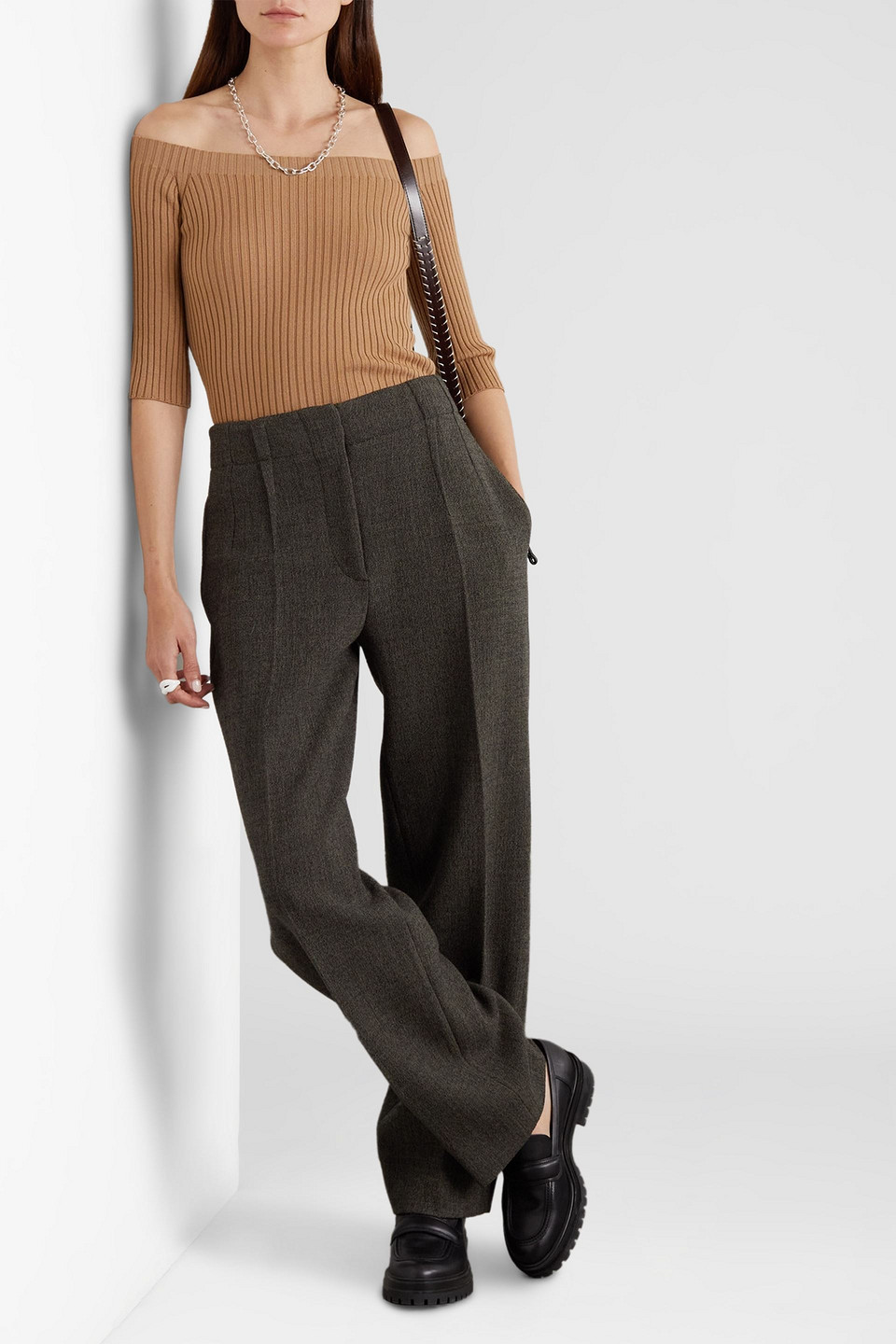 CHLOÉ OFF-THE-SHOULDER RIBBED WOOL AND CASHMERE-BLEND SWEATER
