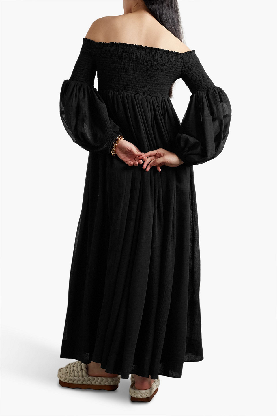 Chloé Off-the-shoulder Shirred Wool-crepe Maxi Dress In Schwarz