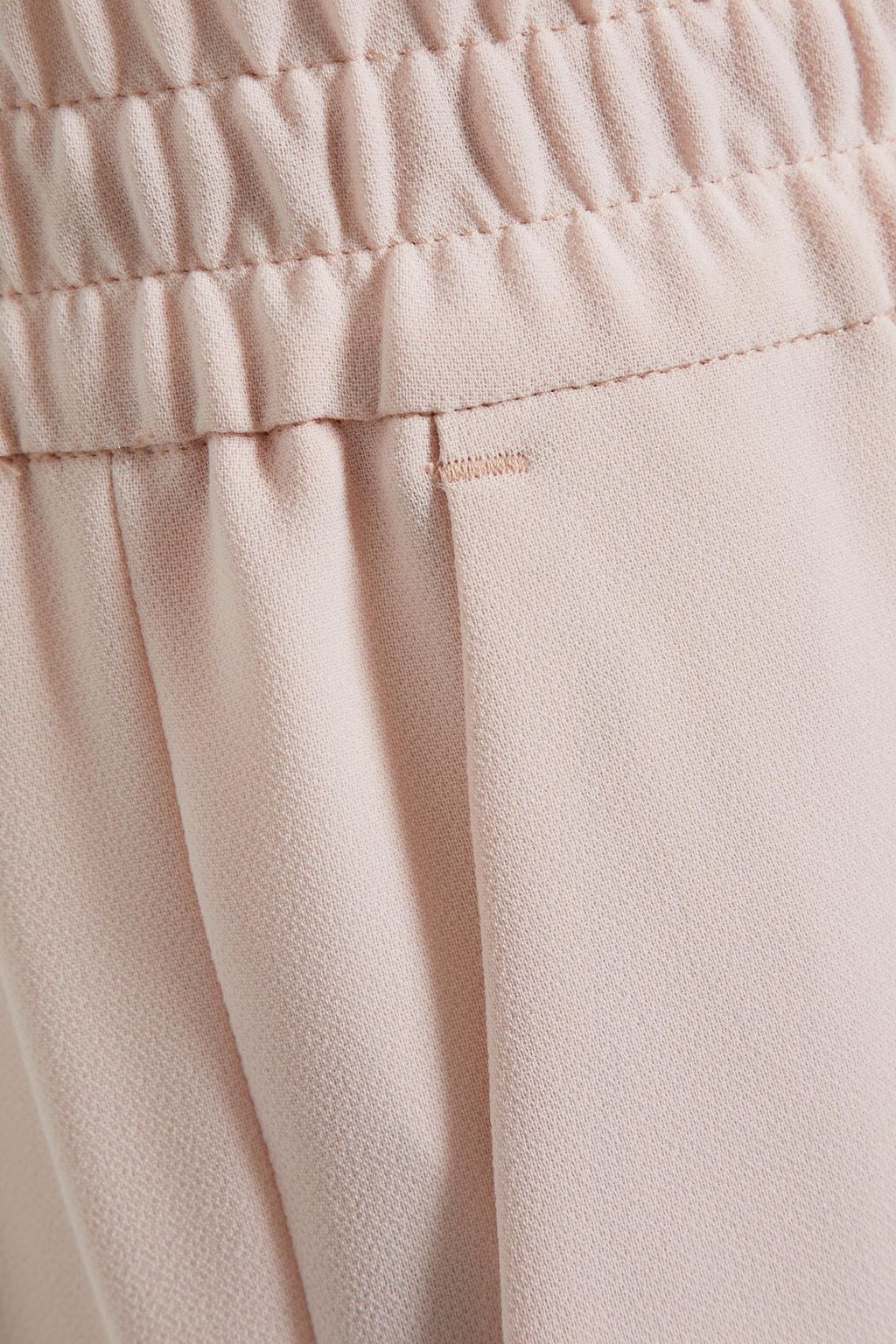 REDVALENTINO بنطلون قصير بقصة أرجل مستقيمة من الكريب