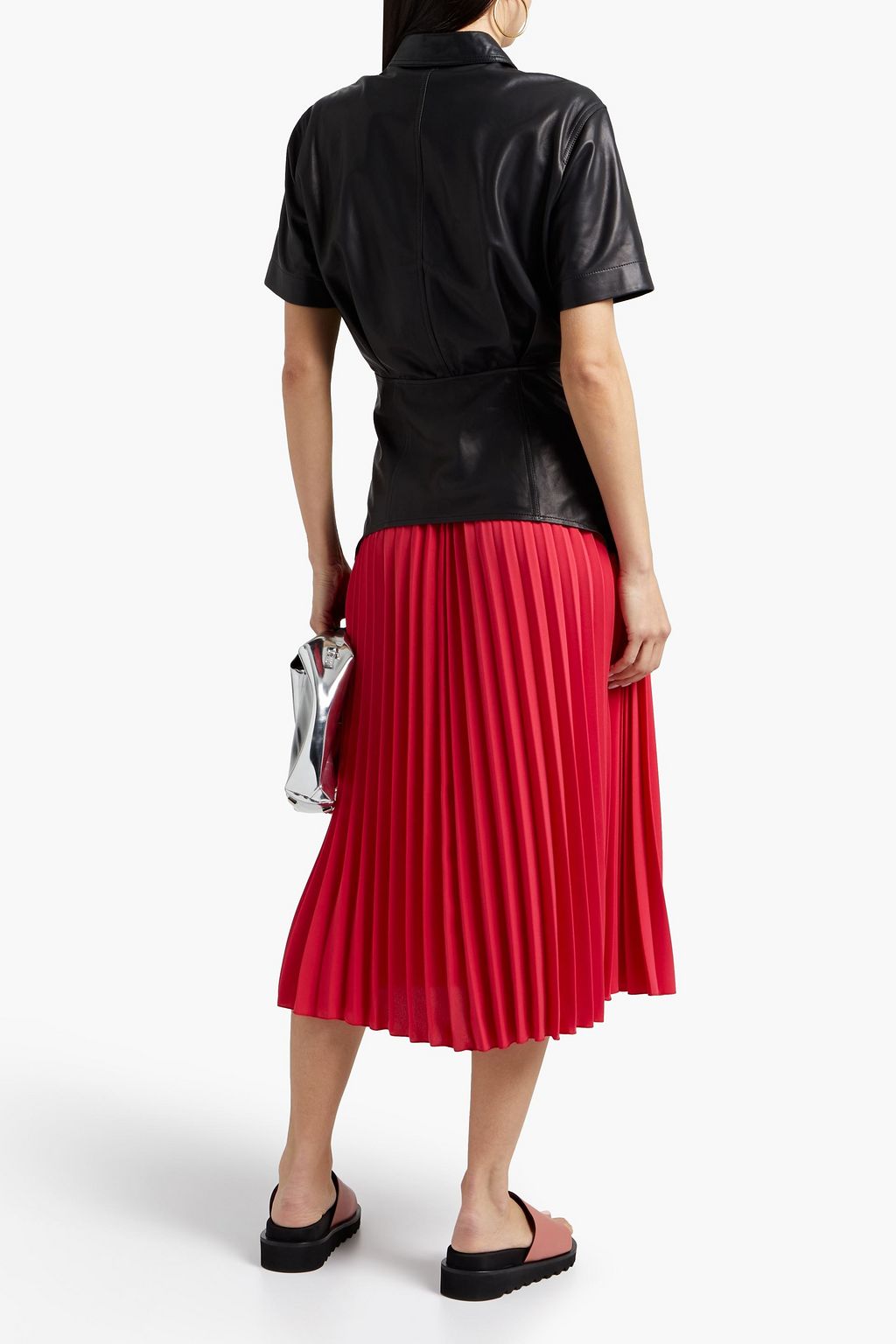 REDVALENTINO تنورة متوسطة الطول من الكريب مزينة بكسرات