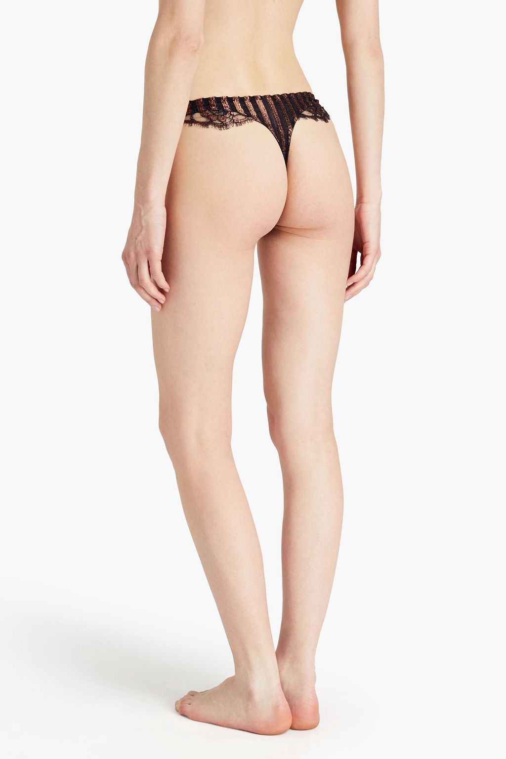 AGENT PROVOCATEUR Tief sitzender String aus Mesh mit Spitzeneinsätzen