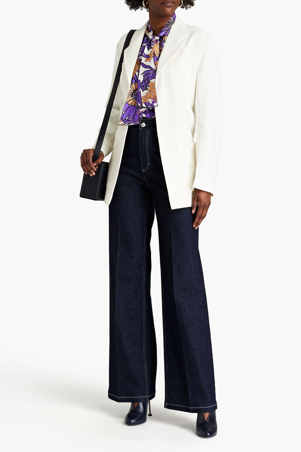 Victoria Beckham Crepe Blazer In Ecru