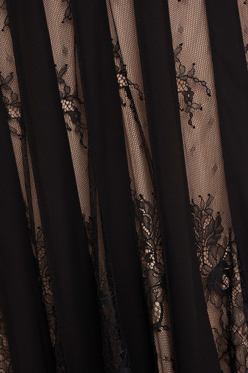 OSCAR DE LA RENTA Pleated Chantilly lace and silk crepe de chine maxi dress