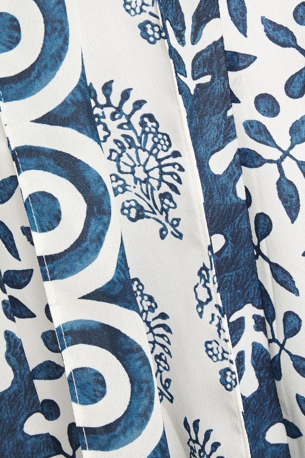 OSCAR DE LA RENTA Paneled printed crepe de chine blouse