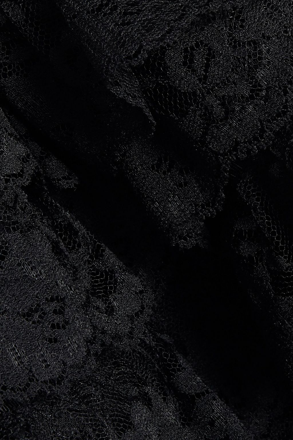 OSCAR DE LA RENTA Strapless grosgrain-trimmed tiered lace gown