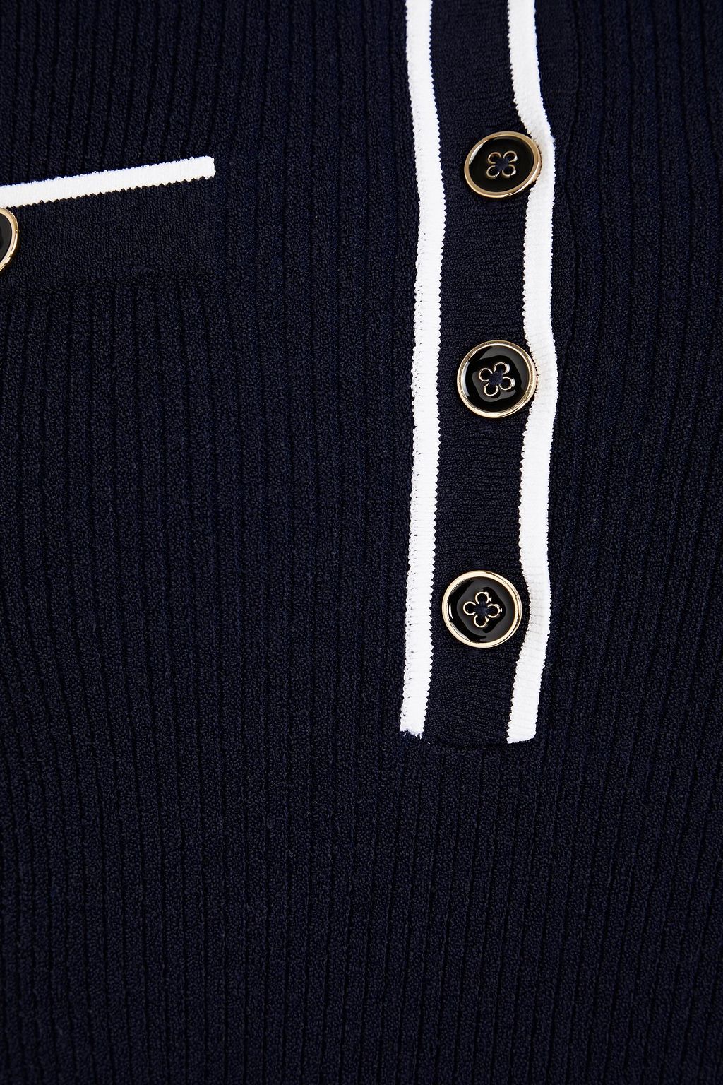 AUTUMN CASHMERE فستان متوسط الطول من نسيج محبوك مضلّع
