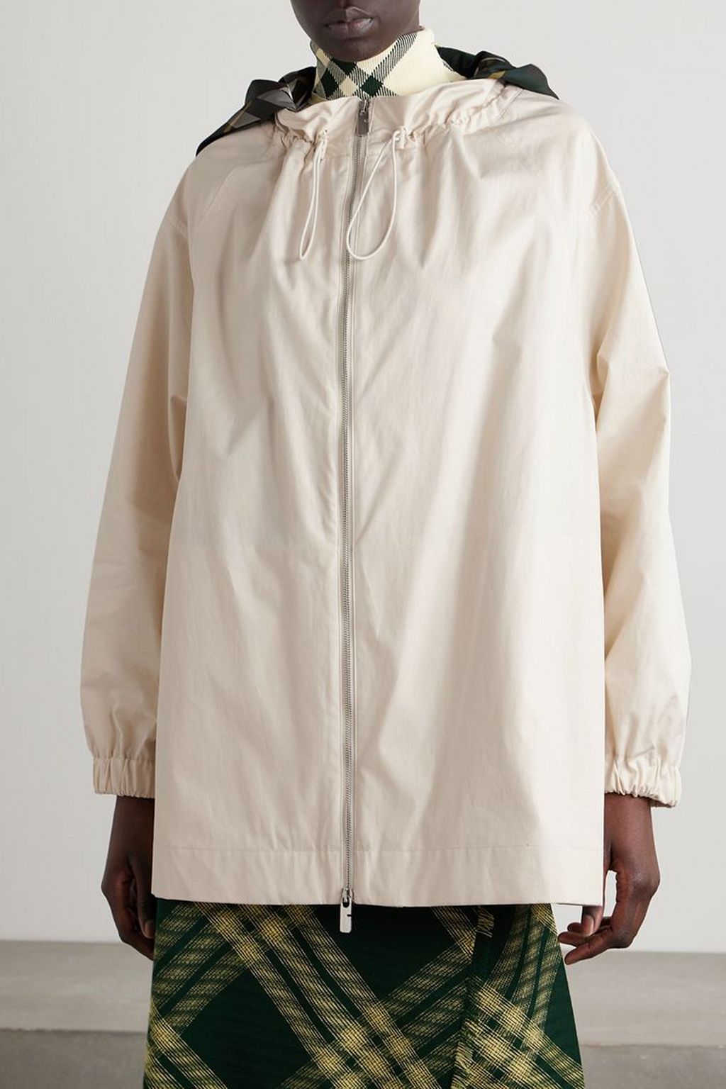 BURBERRY Karierte Jacke aus Gabardine aus beschichteter Baumwolle mit Twill-Besatz