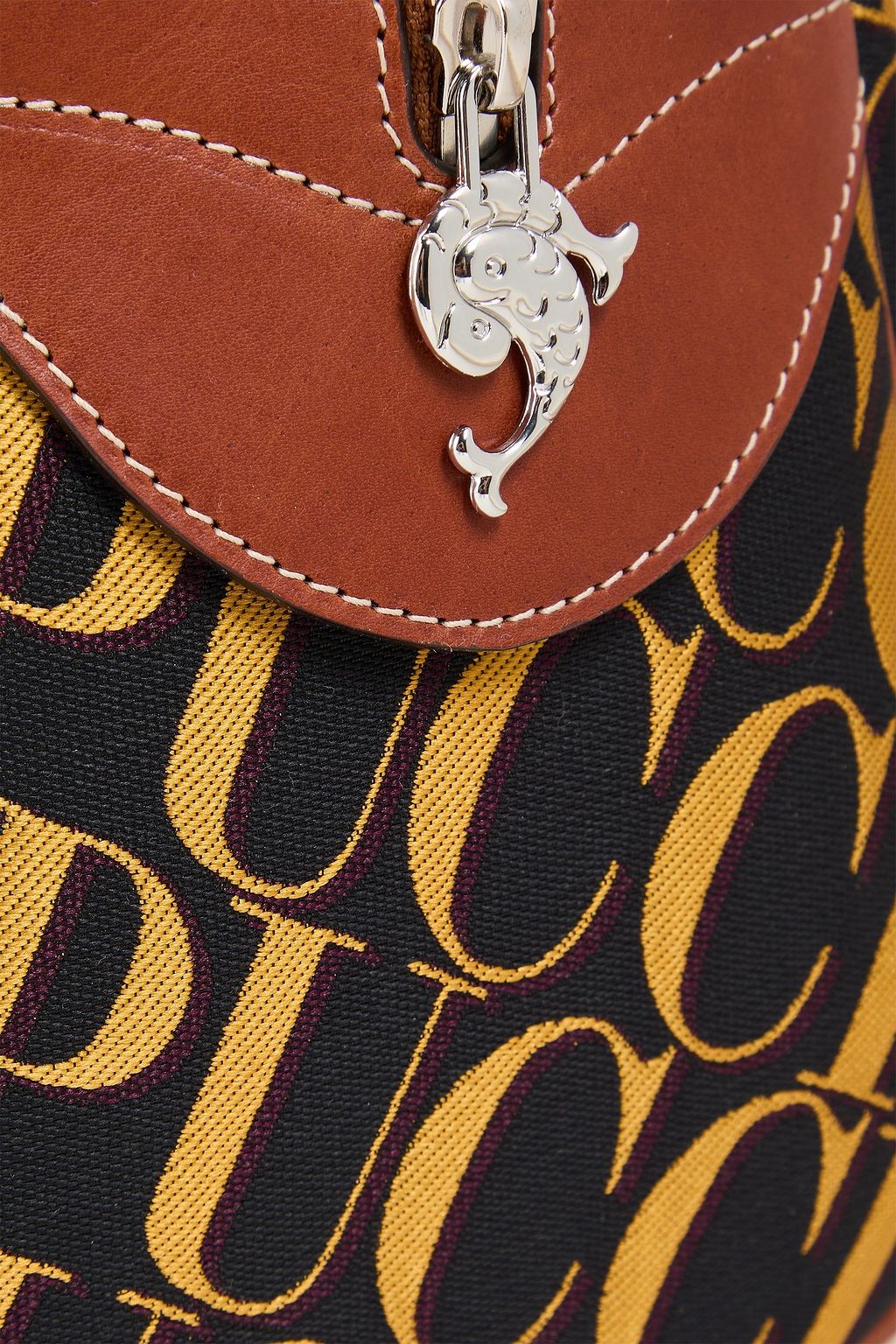 PUCCI حقيبة يد مصنوعة من الجلد والجاكار