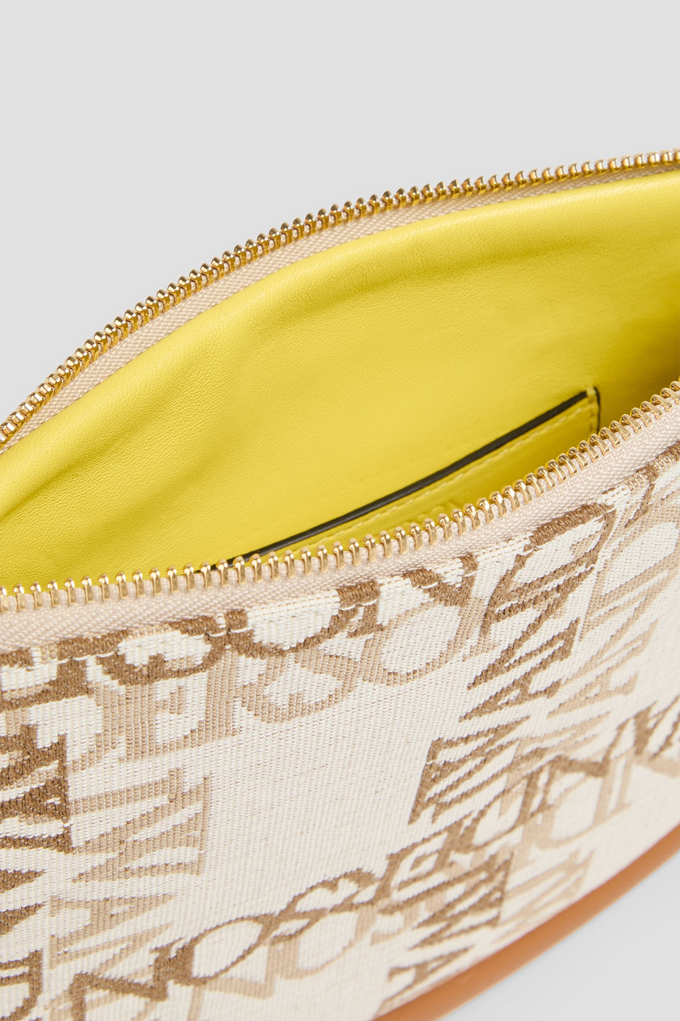 Jw Anderson Embroidered Fabric Bumper Moon Shoulder Bag In Naturfarben