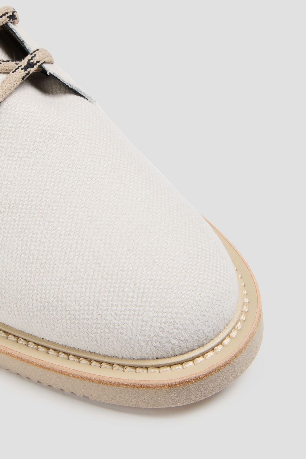BRUNELLO CUCINELLI بوت كومبات بطراز عسكري من الكنفا المزيّن بخرز