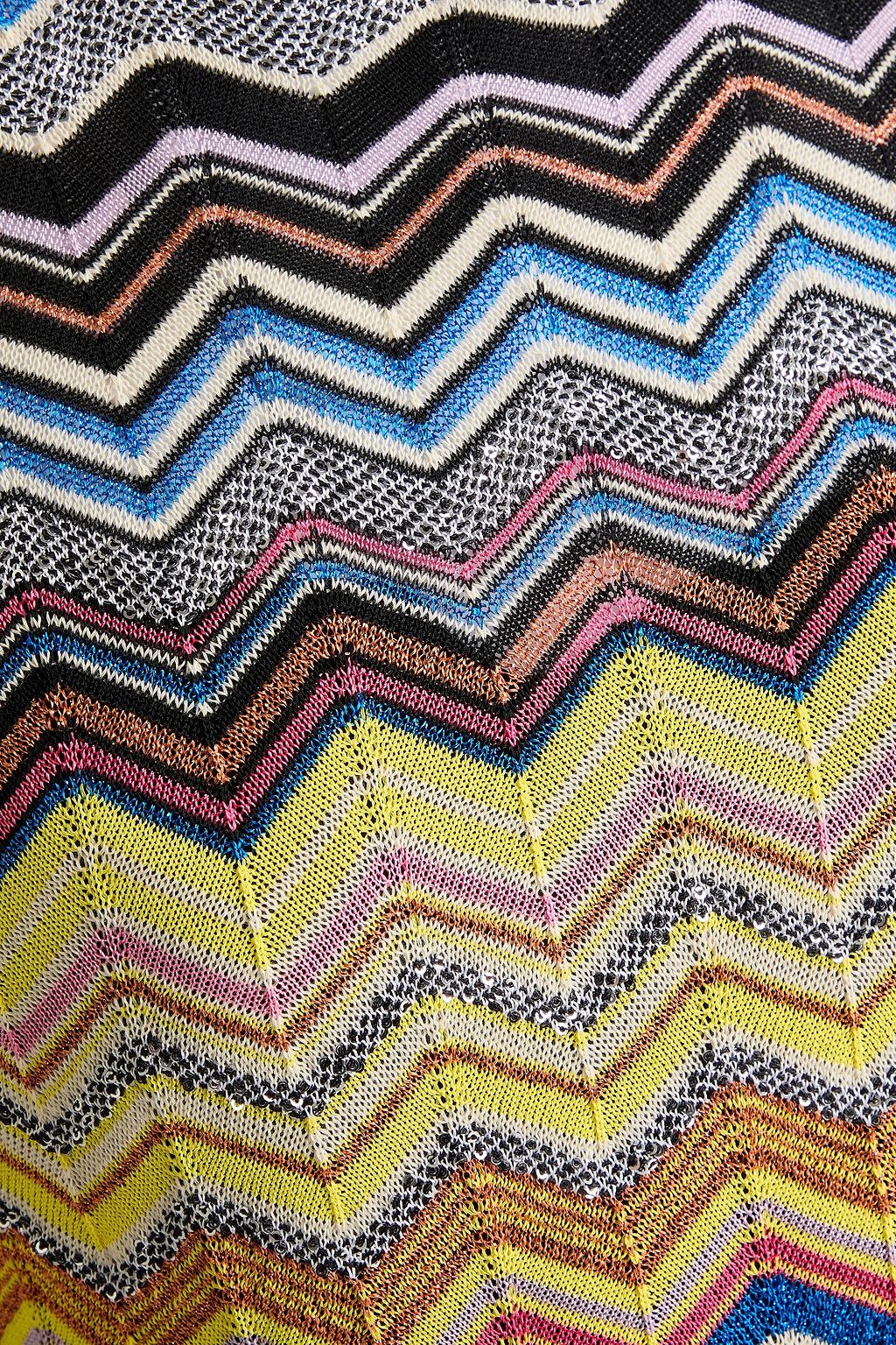 MISSONI فستان قصير بحبكة كروشيه بلون معدني ومزين بأقراص براقة
