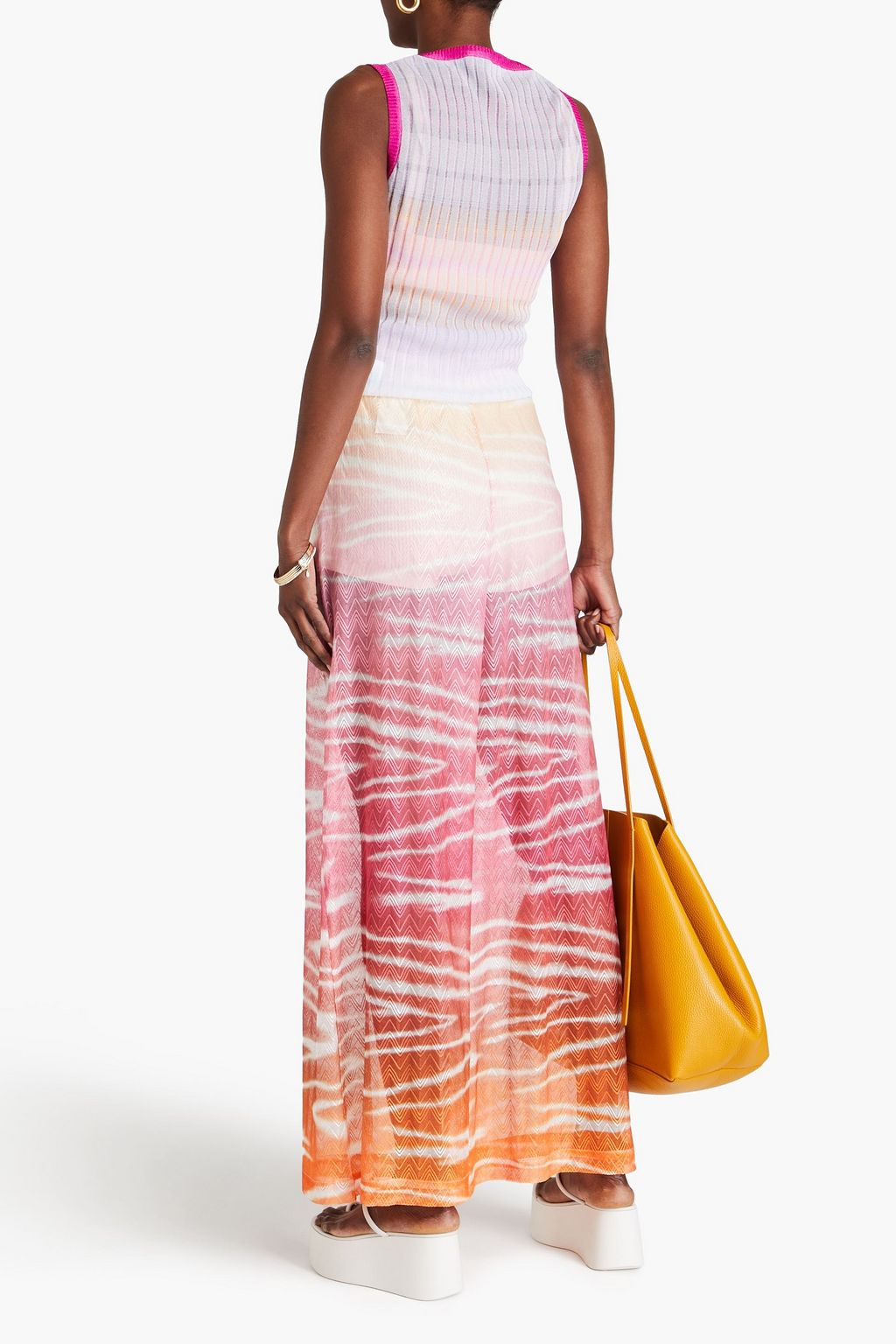 MISSONI بلوزة بدون أكمام من نسيج محبوك بنمط مضلّع متدرّج الألوان